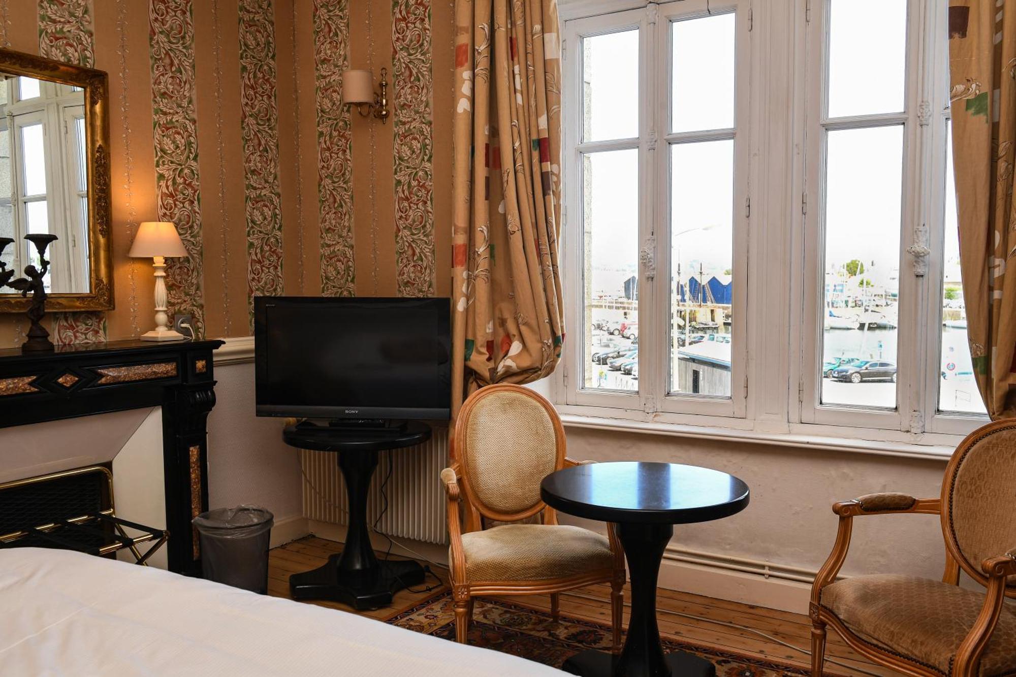 Hotel K'Loys Paimpol Eksteriør billede
